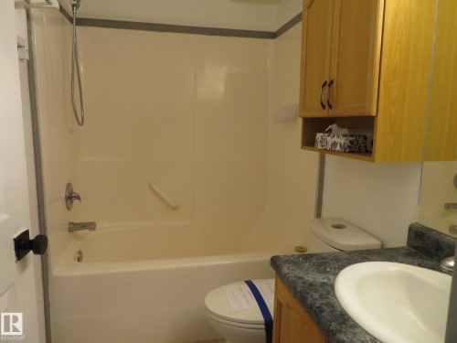 Full bathroom featuring vanity and shower / washtub combination - 2945 26 Street, Edmonton, AB - Indoor Photo Showing Bathroom
