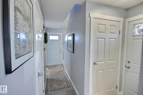 3519 16A Avenue, Edmonton, AB - Indoor Photo Showing Other Room