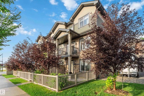 3 3305 Orchards Link Sw, Edmonton, AB - Outdoor With Balcony