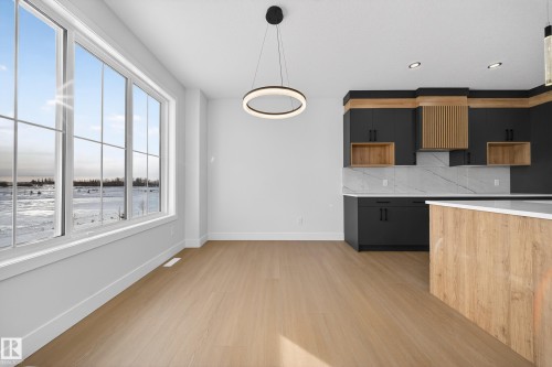 437 Crystal Creek Link, Leduc, AB - Indoor Photo Showing Kitchen