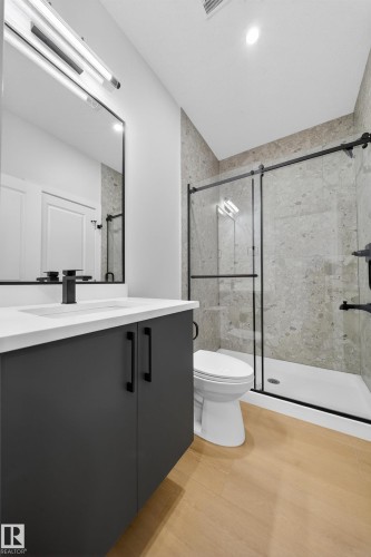 437 Crystal Creek Link, Leduc, AB - Indoor Photo Showing Bathroom