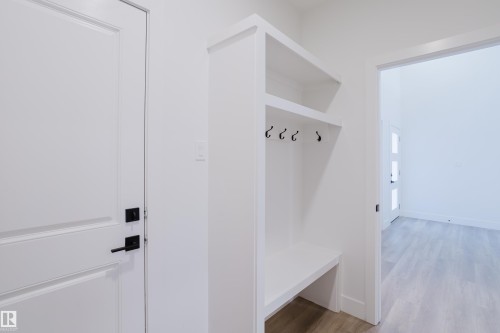 4 Meadowgrove Landing, Spruce Grove, AB - Indoor Photo Showing Other Room