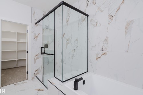 4 Meadowgrove Landing, Spruce Grove, AB - Indoor