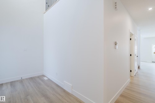 4 Meadowgrove Landing, Spruce Grove, AB - Indoor Photo Showing Other Room