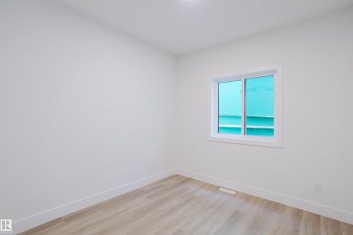 4 Meadowgrove Landing, Spruce Grove, AB - Indoor Photo Showing Other Room