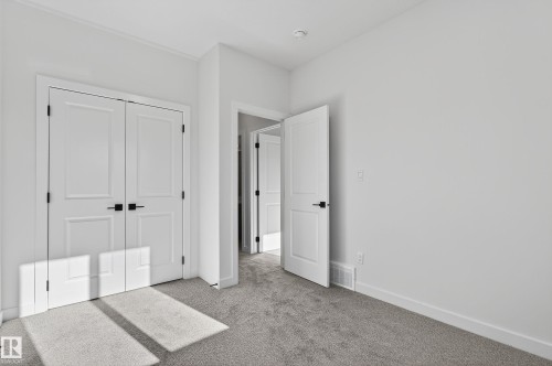 120 Pierwyck Loop, Spruce Grove, AB - Indoor