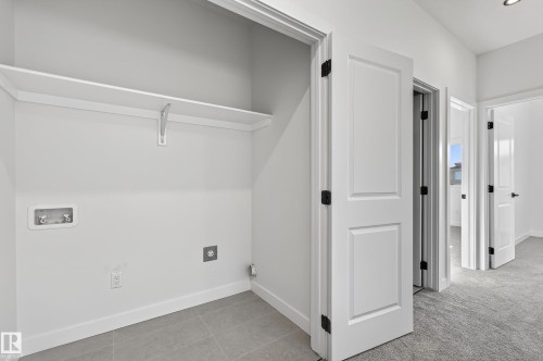 120 Pierwyck Loop, Spruce Grove, AB - Indoor Photo Showing Other Room