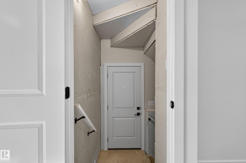 120 Pierwyck Loop, Spruce Grove, AB - Indoor Photo Showing Other Room