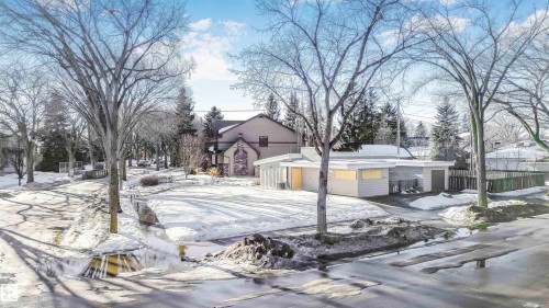 9788 146 Street, Edmonton, AB 