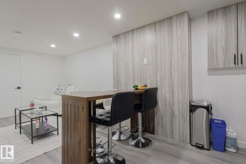 10103 172 Avenue, Edmonton, AB - Indoor