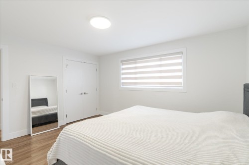 1720 35 Street, Edmonton, AB - Indoor Photo Showing Bedroom