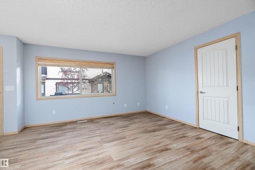 65 604 62 Street, Edmonton, AB - Indoor