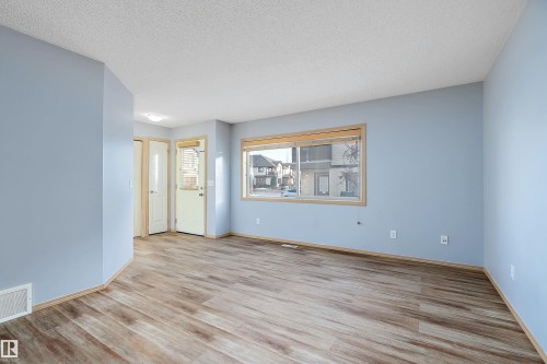 65 604 62 Street, Edmonton, AB - Indoor