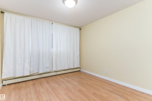 102 9925 83 Avenue, Edmonton, AB - Indoor Photo Showing Other Room