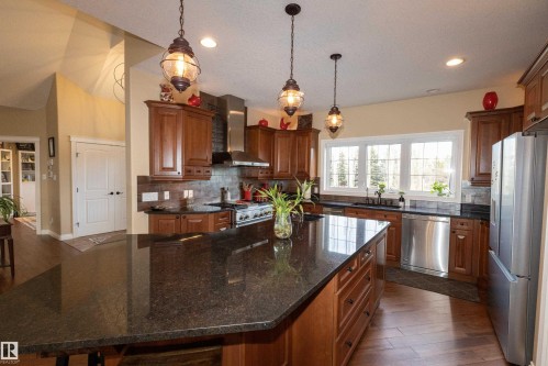 #14 52001 Rge Road 275, Rural Parkland County, AB - Indoor Photo Showing Kitchen With Upgraded Kitchen