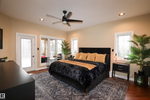 #14 52001 Rge Road 275, Rural Parkland County, AB - Indoor Photo Showing Bedroom