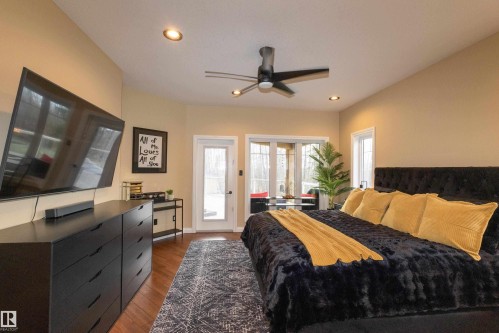 #14 52001 Rge Road 275, Rural Parkland County, AB - Indoor Photo Showing Bedroom