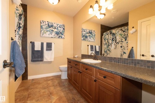 #14 52001 Rge Road 275, Rural Parkland County, AB - Indoor Photo Showing Bathroom