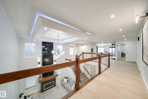 4416 Suzanna Crescent, Edmonton, AB - Indoor Photo Showing Other Room