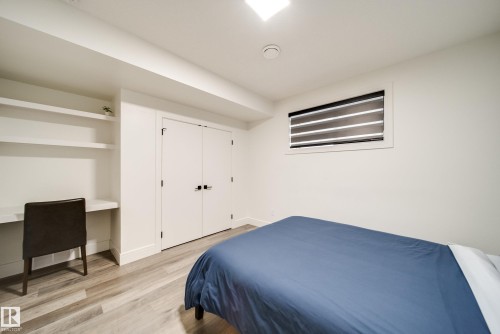 4416 Suzanna Crescent, Edmonton, AB - Indoor Photo Showing Bedroom