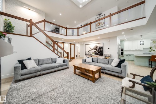 4416 Suzanna Crescent, Edmonton, AB - Indoor