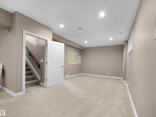 3509 West Place, Edmonton, AB - Indoor