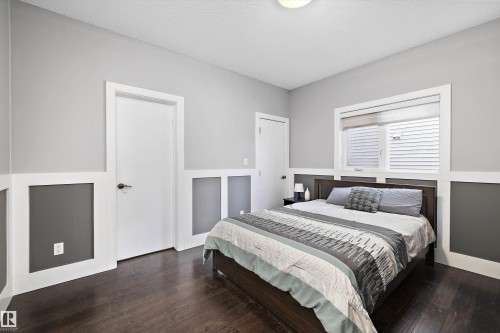 1339 Adamson Drive, Edmonton, AB - Indoor Photo Showing Bedroom