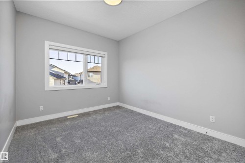 1339 Adamson Drive, Edmonton, AB - Indoor Photo Showing Other Room