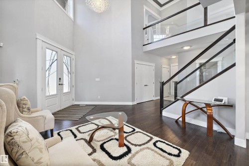 1339 Adamson Drive, Edmonton, AB - Indoor Photo Showing Other Room