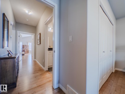 15 18343 Lessard Road, Edmonton, AB - Indoor Photo Showing Other Room