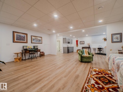 15 18343 Lessard Road, Edmonton, AB - Indoor