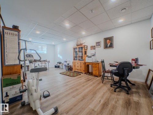 15 18343 Lessard Road, Edmonton, AB - Indoor