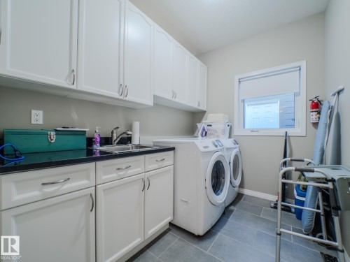 15 18343 Lessard Road, Edmonton, AB - Indoor Photo Showing Laundry Room