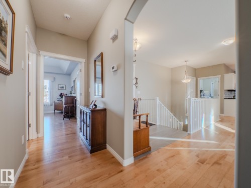 15 18343 Lessard Road, Edmonton, AB - Indoor Photo Showing Other Room