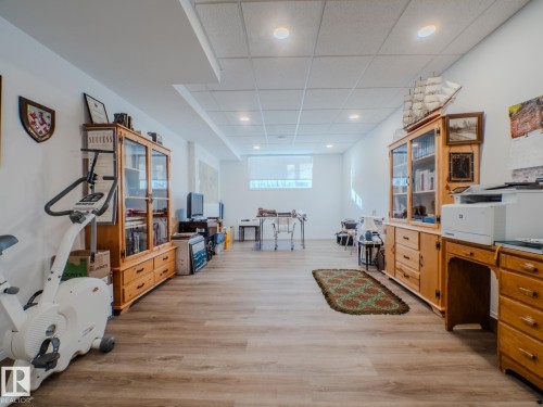 15 18343 Lessard Road, Edmonton, AB - Indoor