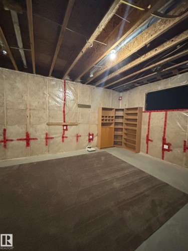 View of unfinished basement - 1325 Adamson Drive, Edmonton, AB - Indoor Photo Showing Basement