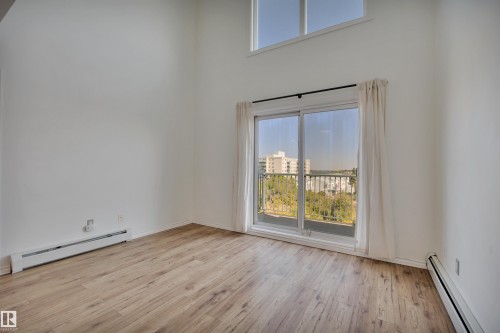 408 10118 95 Street, Edmonton, AB - Indoor Photo Showing Other Room