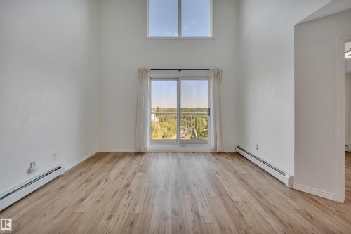 408 10118 95 Street, Edmonton, AB - Indoor Photo Showing Other Room