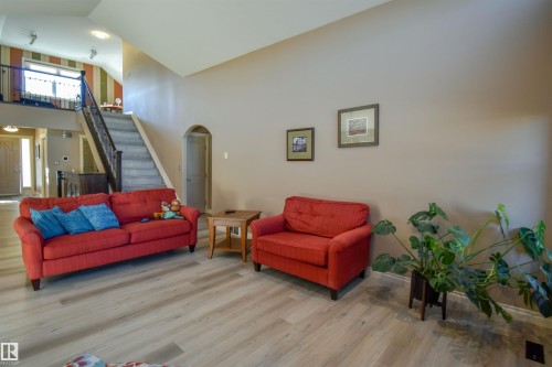 62 Linkside Boulevard, Spruce Grove, AB - Indoor