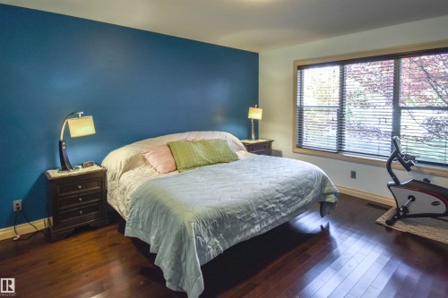 62 Linkside Boulevard, Spruce Grove, AB - Indoor Photo Showing Bedroom