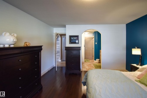 62 Linkside Boulevard, Spruce Grove, AB - Indoor Photo Showing Bedroom