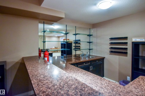 62 Linkside Boulevard, Spruce Grove, AB - Indoor Photo Showing Kitchen With Double Sink