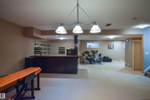 62 Linkside Boulevard, Spruce Grove, AB - Indoor