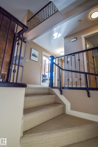 62 Linkside Boulevard, Spruce Grove, AB - Indoor Photo Showing Other Room