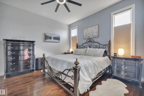 99 Shores Drive, Leduc, AB - Indoor Photo Showing Bedroom