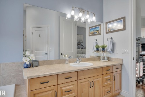 99 Shores Drive, Leduc, AB - Indoor Photo Showing Bathroom