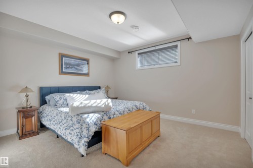 99 Shores Drive, Leduc, AB - Indoor Photo Showing Bedroom