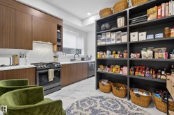 Pantry with a sink - 