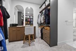 View of walk in closet - 
