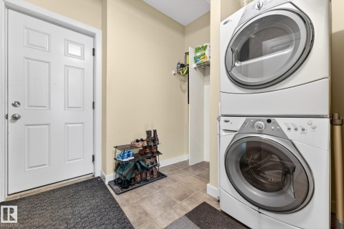 58 7293 South Terwillegar Drive, Edmonton, AB - Indoor Photo Showing Laundry Room